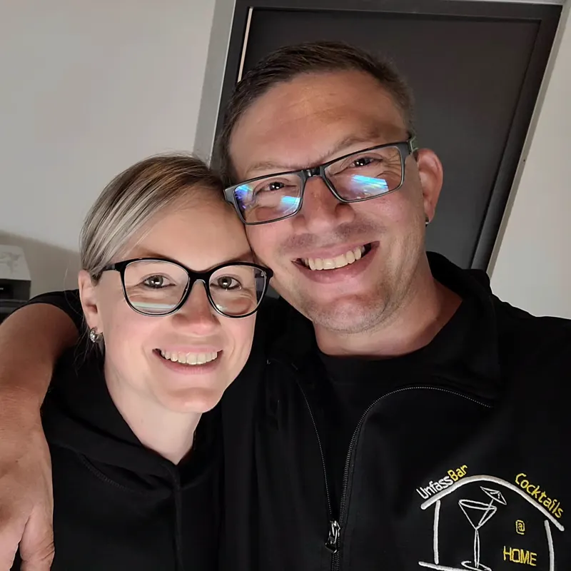 Maria und Michael, das Team hinter UnfassBar Cocktails